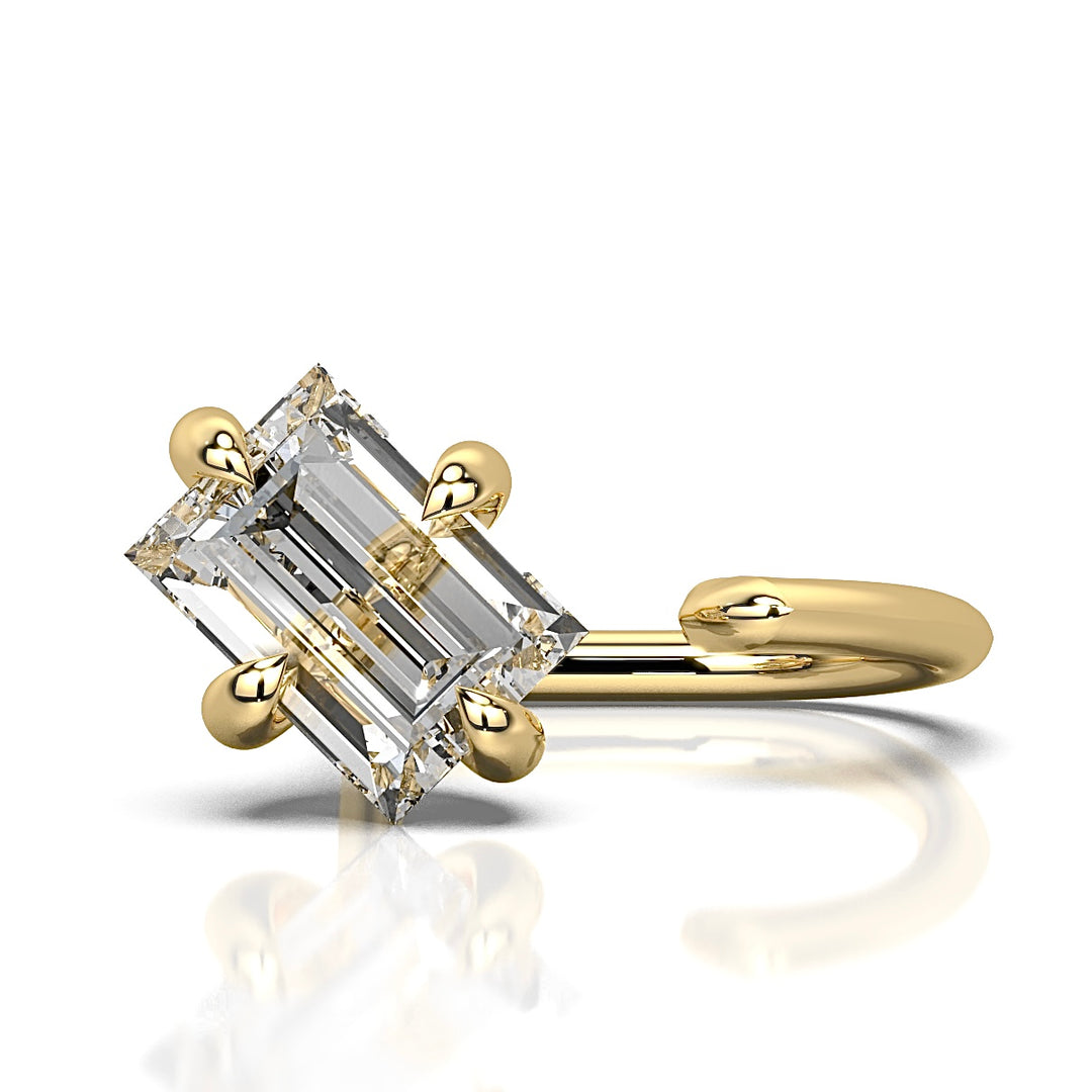 Solitaire Curious Baguette Claw Earring (single piece)